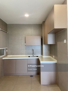 Amverton Greens Condominium @ Bukit Kemuning For Rent