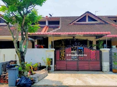 Freehold 1 Storey Terrace House - 4 min to Lotus's Bukit Indah