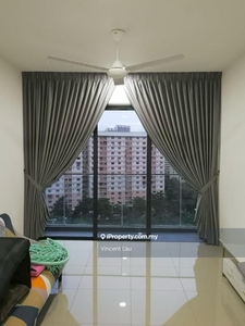 Freehold Well Maintain Renovated Middle Floor Nice View Nice Location