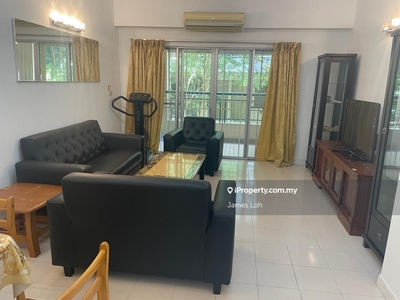 Full furnished with aircond, walking distance to Lrt