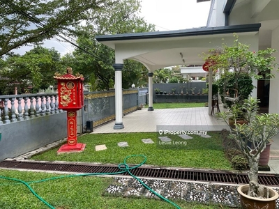 Fully Renovated Corner Bungalow Taman Sri Hijau Rawang,New Green Park