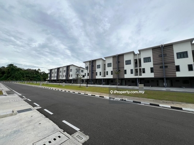 Kensho Townhouse at Mjc Pine Square For Rent