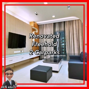 Renovated / Fully furnished / Freehold / 2 Carparks