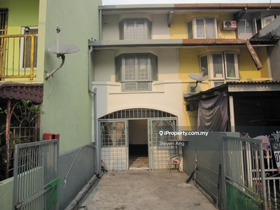 Sentul Dato Senu , Three Storey Terrace House Rent