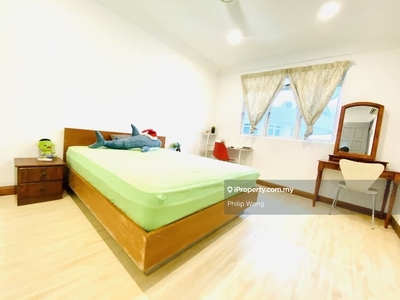 Sri Pinang Freehold Apartment located in Seri Kembangan