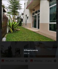 2 sty Semi-D house for rent