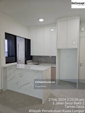 The Address 2 condo, newly renovated, 2 parking, near to Midvalley