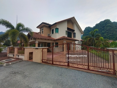 Sunway Lakeside Villa Bungalow Corner with Big Land For Sale