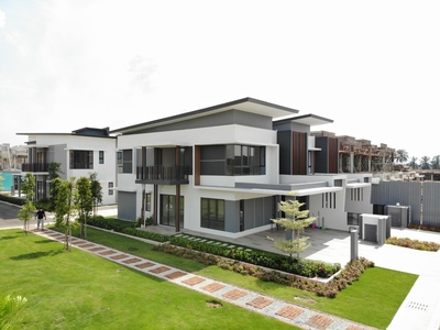 FREEHOLD HillTop 22x70 Double Storey Terrace House