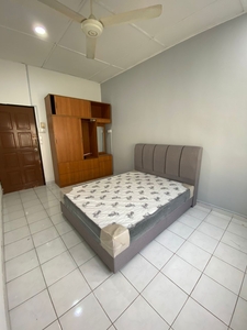 Male Room Tmn Bayu Perdana klang for rent