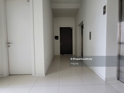 Brand New Directors' Unit - Best Family Condo with Private Lift