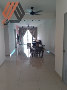 Corner Lot 3R2B Fully Furnished Maple Residence For Rent