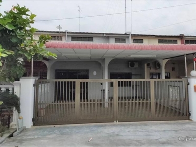 House single storey for sale at jln bakri. muar ( non bumi lot )