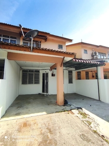NON BUMI, RENOVATED - Double Storey Terrace @ Bandar Saujana Putra, Selangor - CHEAP