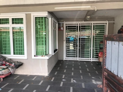 Single Storey Terrace House @ Taman Kinrara Seksyen 5, Puchong - Extended Kitchen & Master Bedroom