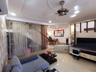 Taman Selayang Jaya freehold double storey house 22x75 renovated rumah