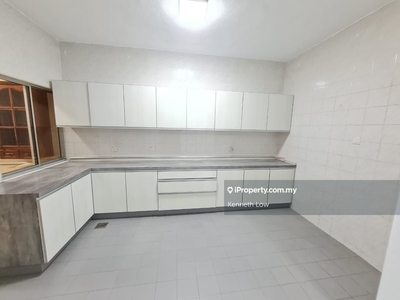 Ampang Hilir, 2sty Terrace house New Paint Gated area