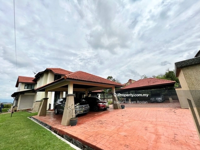 Beautiful Renovated 1.5 Storey Bungalow Bangi Golf Resort