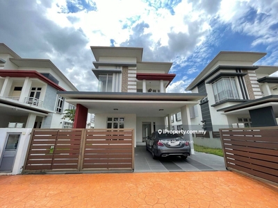 Bungalow Link, Exclusive Residences, Good Condition, Matured Location