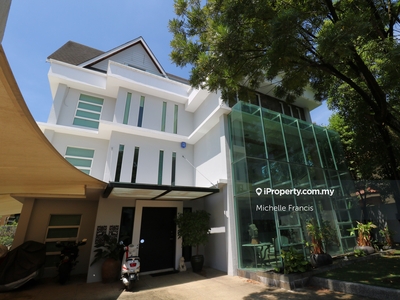 Family Home in Damansara Heights