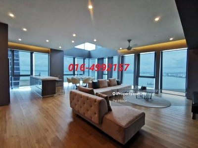 Seaview duplex penthouse in Seri Tanjung Pinang, Tanjong Tokong