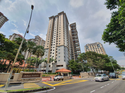 Fully Furnished Apartment 3 Rooms Condo LRT Kelana Mahkota SS 7 Kelana Jaya Petaling Jaya For Rent