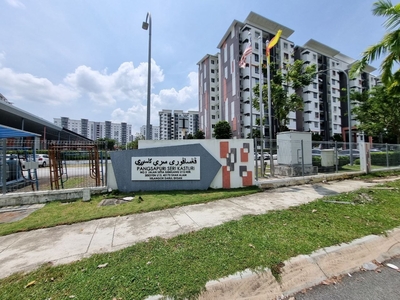 Partially Furnished 3 Rooms Condo Pangsapuri Seri Kasturi Apartments Seksyen U13 Setia Alam Shah Alam For Rent
