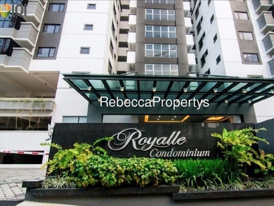 Royalle Condominium @ North Kiara For RENT