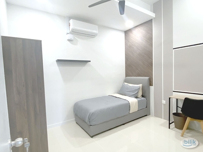 Azure Residence / Kelana Jaya - Luxury Single Room with Aircond, Near Paradigm Mall