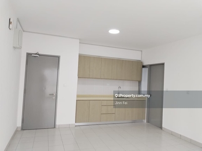 Kuchai Lama 3rooms 2baths partly furnished only rm1700 for rent now!!