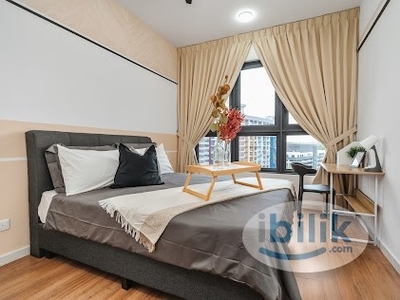 Newly Renovate Room with Private Bathroom, walking distance LRT MRT