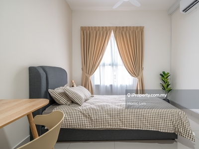 Newly Renovated Luxury Medium Room Rental Near to Bandar Rimbayu