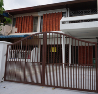 House taman connaught For Sale Malaysia