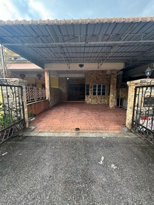 Double Storey Terrace , Mutiara Rini