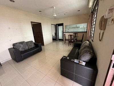 Duta Impian/ The Embassy Suite/ For Rent