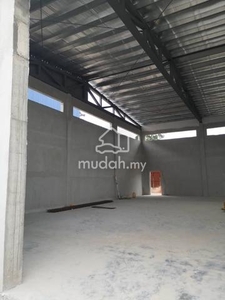 Factory / Warehouse / Office ready for rental at Seksyen 27 Shah Alam