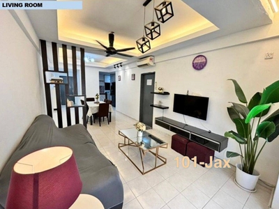 Fully Furnished Palm Garden Apartment bandar Baru Klang near Shah Alam Uitm