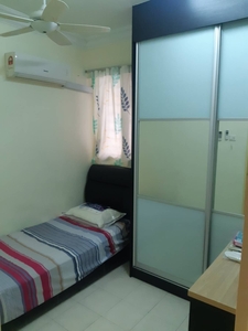 ☘️Non-Landed | Condominium | Koi Tropika, Bandar Puteri Puchong, Selangor | Single Room Fully furnished with WiFi Koi Tropika Condominium☘️