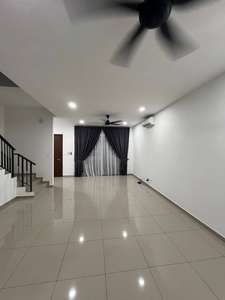Partial Furnished Setia Safiro Double Storey, Cyber 10, Cyberjaya READY TO MOVE IN