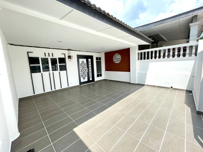 Renovated Cantik Single Storey Terrace House @ Bandar Rinching, Semenyih.