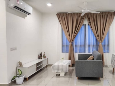 1Room Unit With Kitchen Cabinet Duduk Huni Eco Ardence Partially Furnish Setia Alam For Rent