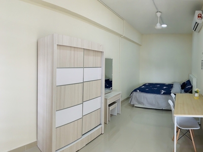 Cheras Maluri Sunway Velocity Casa Ria Condo Big Room with covered carpark and private balcony