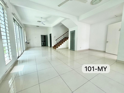 [CORNER] MOVE IN CONDITION!!! Bandar Parklands Klang Double Storey Corner Semi-D Cluster House 42x90