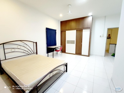 Hot Unit Master Room at Bandar Utama Walking Distance 5 Min to 1Utama