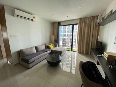 i-Suite i-City Fully Furnished 2 Room For Rent