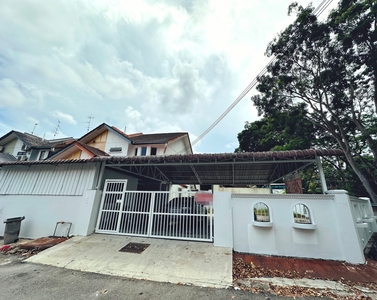 Jalan Banang x @ Bandar Tiram, Ulu Tiram / 2 Storey Terrace Corner / 5房3厕