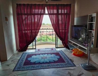 Kiambang Apartment Puchong For Sales Well kept Good Maintained