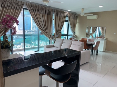Nice Lakeview Fully Furnished Nice Renovated Unit
