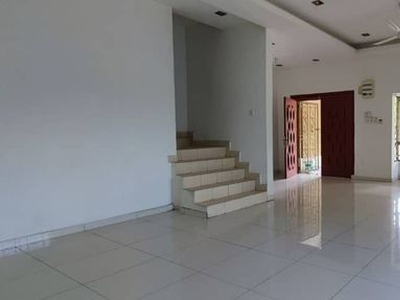 Taman Prima Tropika Seri Kembangan 3 Storey House For Sale BELOW MARKET VALUE CORNER LOT