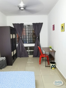 5 Min Walk MRT - Mix Gender Single Room Vista Apartment Damansara Damai PJU 10